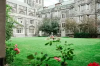 Knox Residence University of Toronto - Hostels