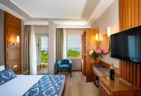 Royal Atlantis Beach - 4-Sterne