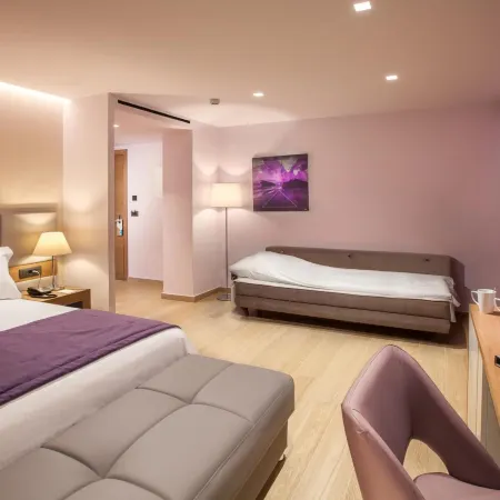 Blue Lagoon City Hotel