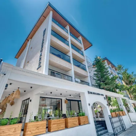 Hildegard Hotel