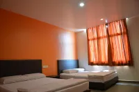 GF Wonderful Hotel Hotels near Taman Tepi Laut