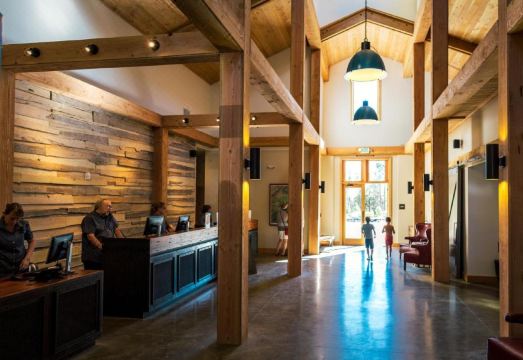 5. 러시 크릭 롯지..