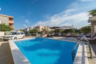 Apartments & Rooms Danivan Pool Villas Các khách sạn ở 
