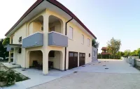 Ca' Nadia 法瓦羅威尼託住宿飯店