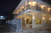 Samoana Boutique Hotel