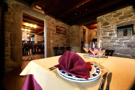 Casa da Botica A Estrada Отели в г. Ла-Эстрада