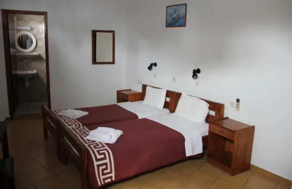 斯塔夫里斯酒店