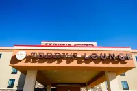 Teddy's Residential Suites Watford City Hotel di Watford City