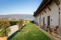Hotel Villaggio le Stelline فنادق في تريفي