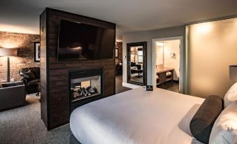 Ironworks Hotel