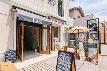 Villa Kamakura Отели рядом с достопримечательностью «Shichirigahama Beach»