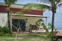 Golden Bay Cottage - spa