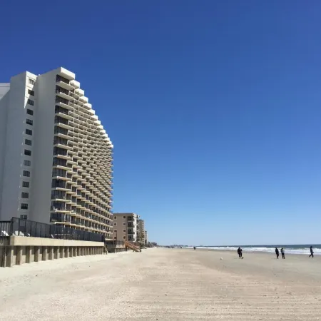 Garden City Inn