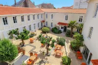 Grand Hôtel des Bains Spa Hotels in Saint-Pierre-d'Oleron