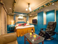 Hotel Gallery (Adult Only)
