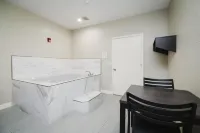 Winchester Inn and Suites Humble/IAH/North Houston