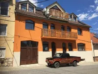 Vulkán Wellness Panzió Hotel di 