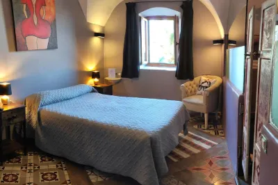 Hotel la Boheme فنادق في Casar de Caceres