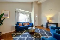 @ 마르베야 레인 - 4베드룸 홈 어웨이 프롬 홈, 세탁기 있음 프리몬트 호텔