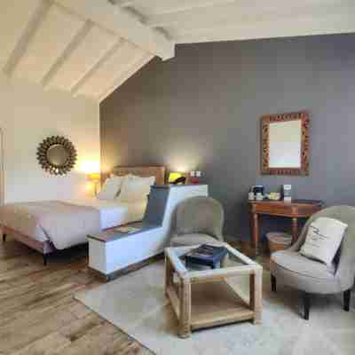 Le Roc E Fiori Hotel - Les Collectionneurs Rooms