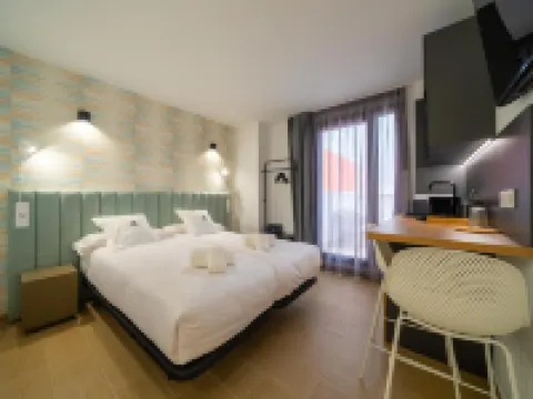 アリカンテ スマート コスタ・ブランカ周辺のホテル