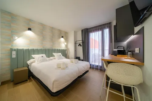 Alicante Smart Accommodation - piscina