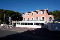 Hotel la Tuiliere Hotel a Sausset-les-Pins