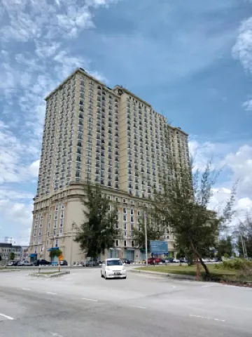 Champs Elysees King Studio + Corner Sunset View Hotels near Kampar