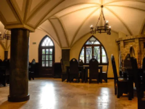Podu' cu Lanturi Hotels in Bacau