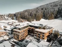 AlpenParks Taxacher Hotel & Apartment Hoteles en 