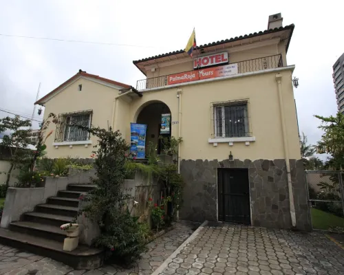 Travellers Inn Hotels near Cable Car
