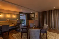 Riva Boutique Hotel