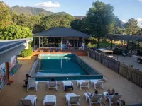 Revolution Hostel Pai Hotels near The Land Split