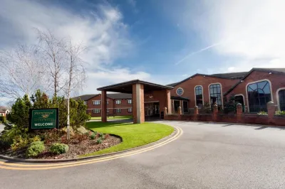Burntwood Court Hotel Отели в г. Торп Одлин