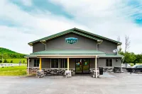 The Inn at Canaan Hotels in Thomas