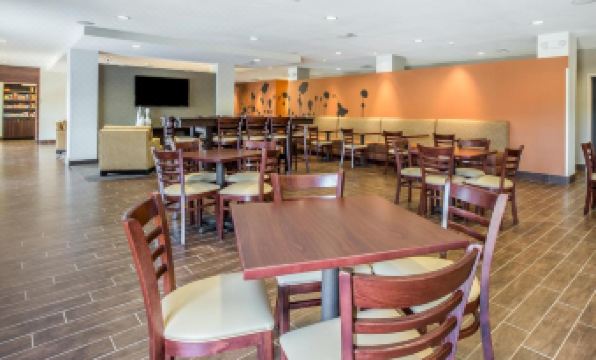 MainStay Suites Cartersville