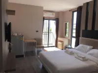 Ben at Salaya Hotels in Sam Phran