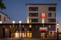 Hôtel ibis Saint Quentin En Yvelines Velodrome Hôtels à proximité de : Livraison carrefour Saint Quentin en yvelines