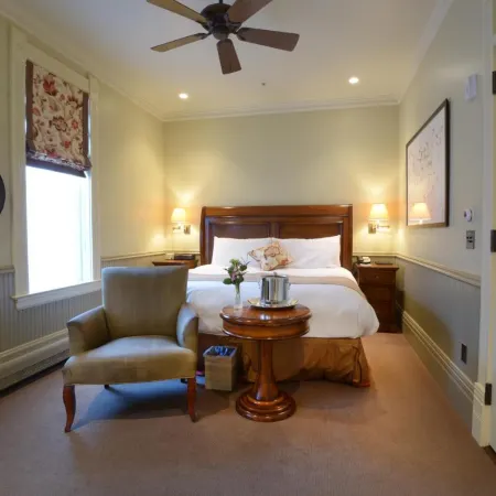 New Sheridan Hotel