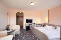 Schreyers Hotel Restaurant Mutzel Hotel dekat Modellbahnzentrum