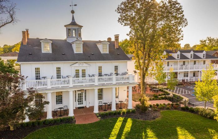 Inn at Elijah McLean's