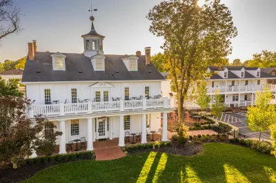 Inn at Elijah McLean's Hotels in New Haven