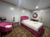 Awangan Palace Hotels in Sungai Lembing
