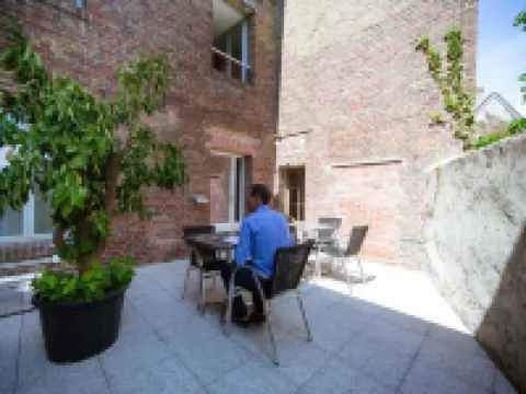 Logis Hotel - le Petit Bellon Hoteles en Senlis