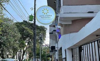 Hotel Eterna Primavera