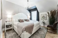 The Inn on Officers' Garden