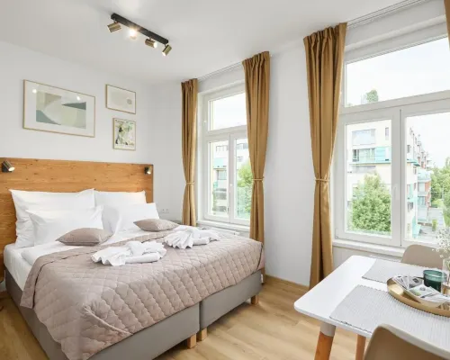 Residence 44 Hotels near Karlin