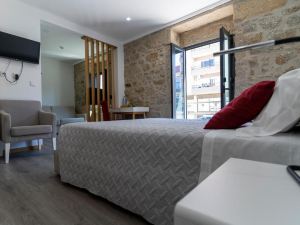 Alojamento Girassol - Guest House - Quarto Com Casa de Banho Privativa