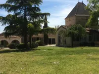 Le Bois de Montpouillan Hotel di Meilhan-sur-Garonne