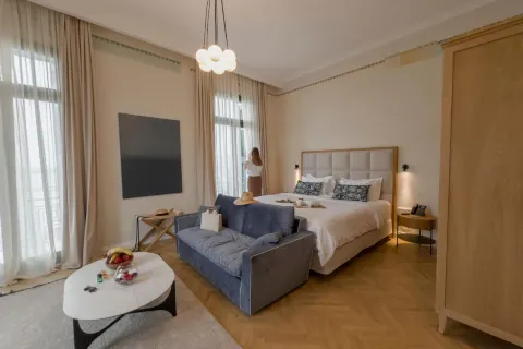 Epicure Suites